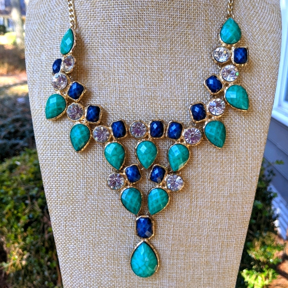 Amrita Singh Crystal Dune Bib Statement Necklace